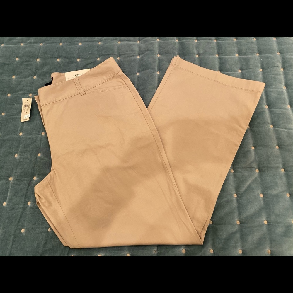Ann Taylor size 14 nwts curvy bootcut pants Ret$59